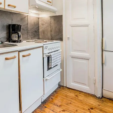 Apartment Kotimaailma - Eerikinkatu 25
